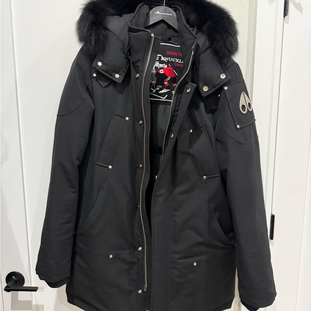 (MINT CONDITION) Moose Knuckles Original Stirling Parka with Fox Fur
